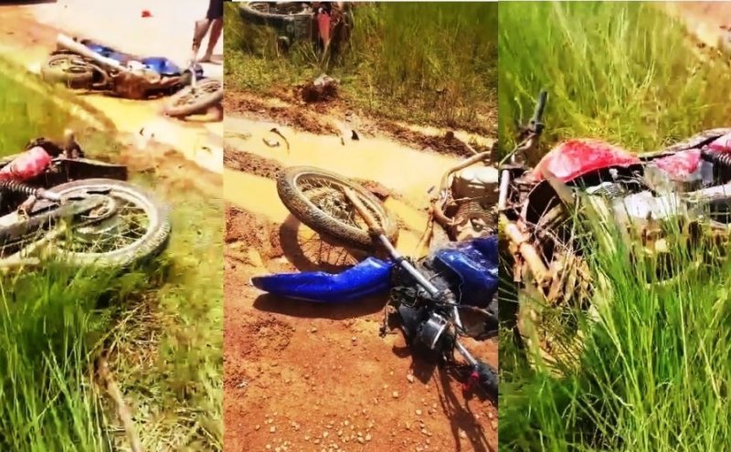 Vídeo com cenas fortes - 2 homens morrem em choque frontal entre motos em Rondônia