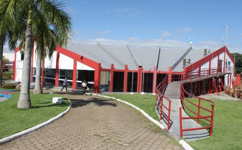 Ouro Preto do Oeste, Rondônia, abre vagas para níveis fundamental, médio, técnico e superior